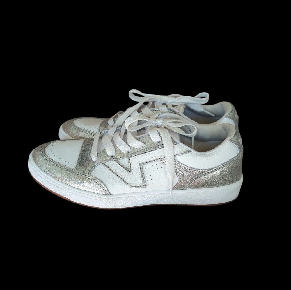 Vans Lowland Comfycush Metallic Classic Lace Up Sneakers 7.5 White Silver